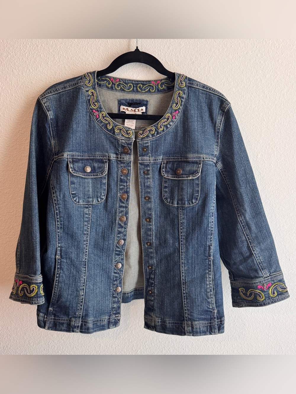 Y2K A.M.I. Embroidered Denim Jean Jacket Women’s Size Large